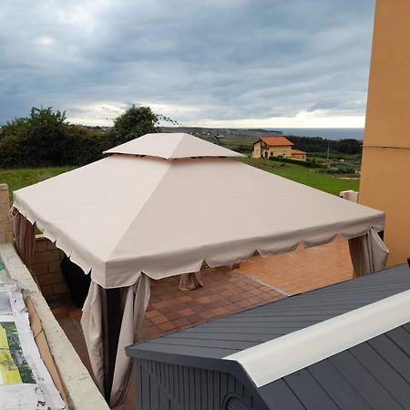 Con Vistas Al Mar Y Aparcamiento Gratis Lägenhet Suances Exteriör bild
